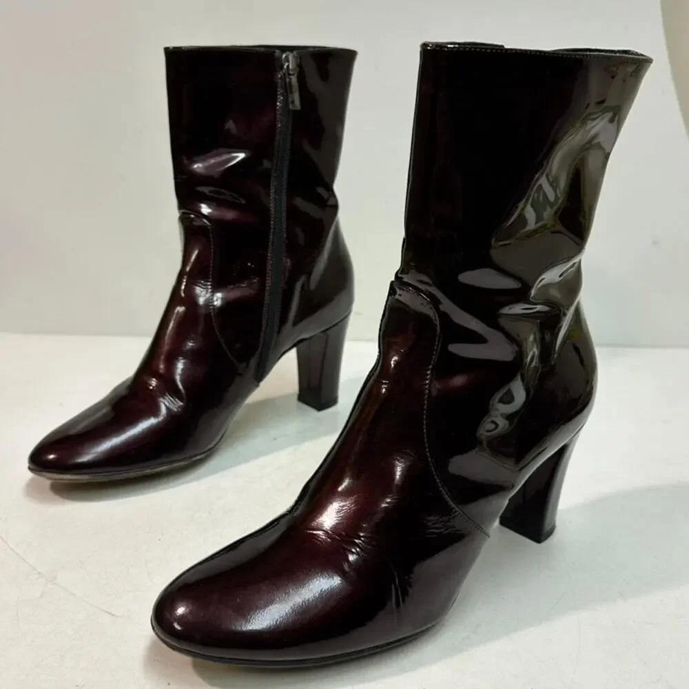 WORN TWICE Aquatalia Women's Burgundy Patent Leather Boots Heels Size Zip 10 M